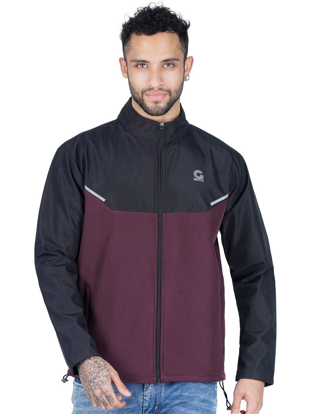 GOTO SPORTS Men Stand Collar Colourblocked Lightweight Sporty Jacket