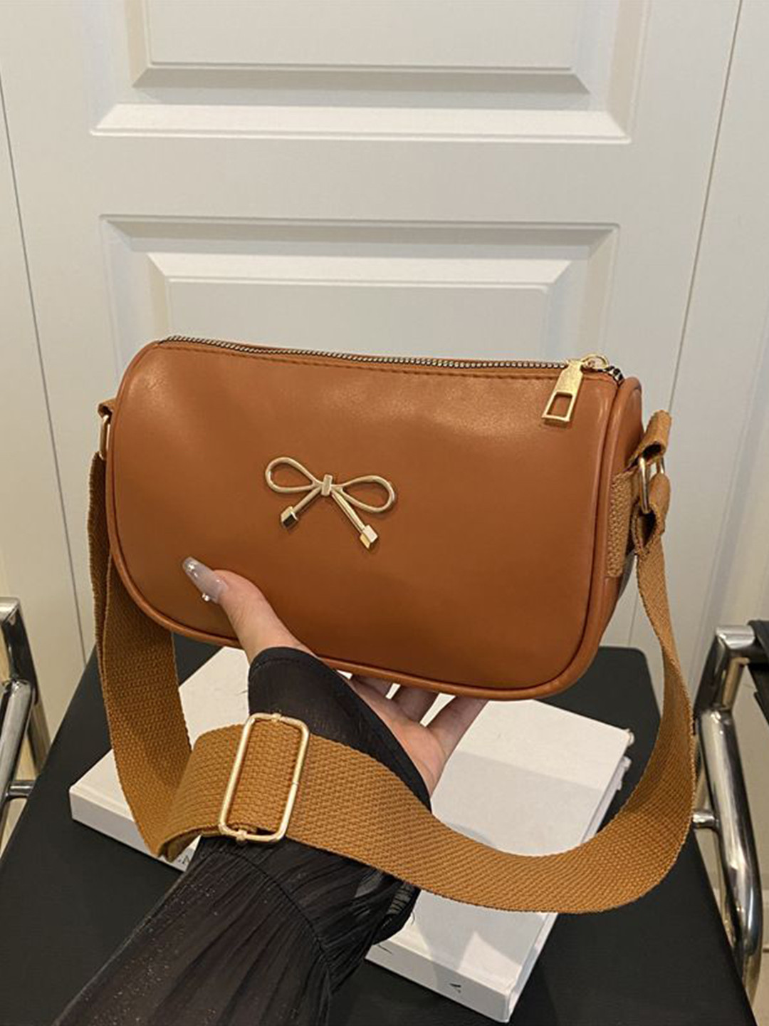 StyleCast x Revolte Small Crossbody Casual Sling Bag