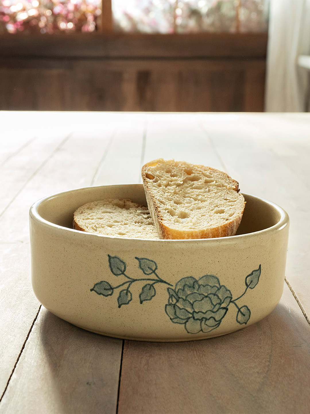 ellementry Off-White Fiore Ceramic Salad Bowl