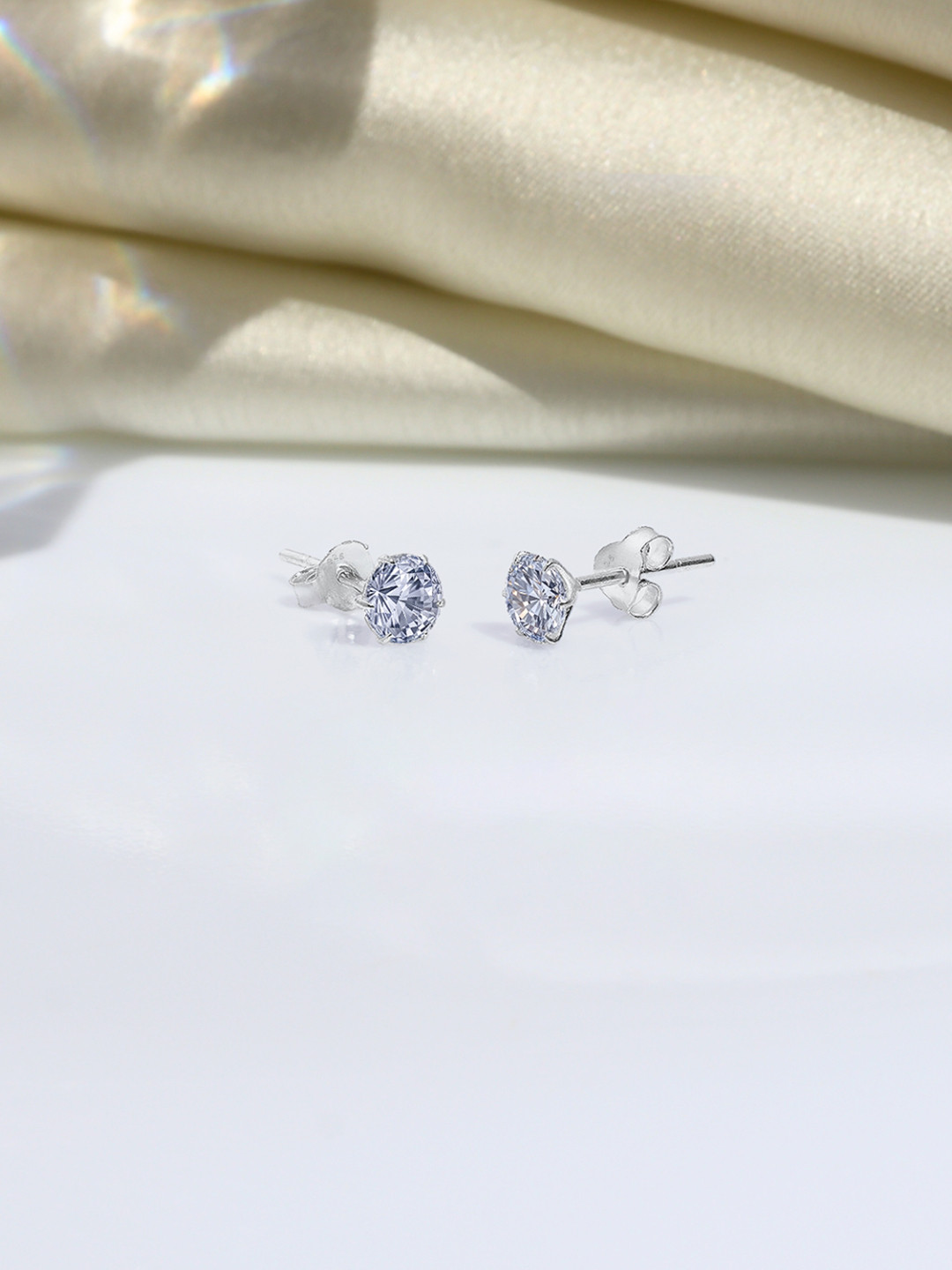 HighSpark 92.5 Silver Cubic Zirconia Studded Round Studs Earrings - 5mm