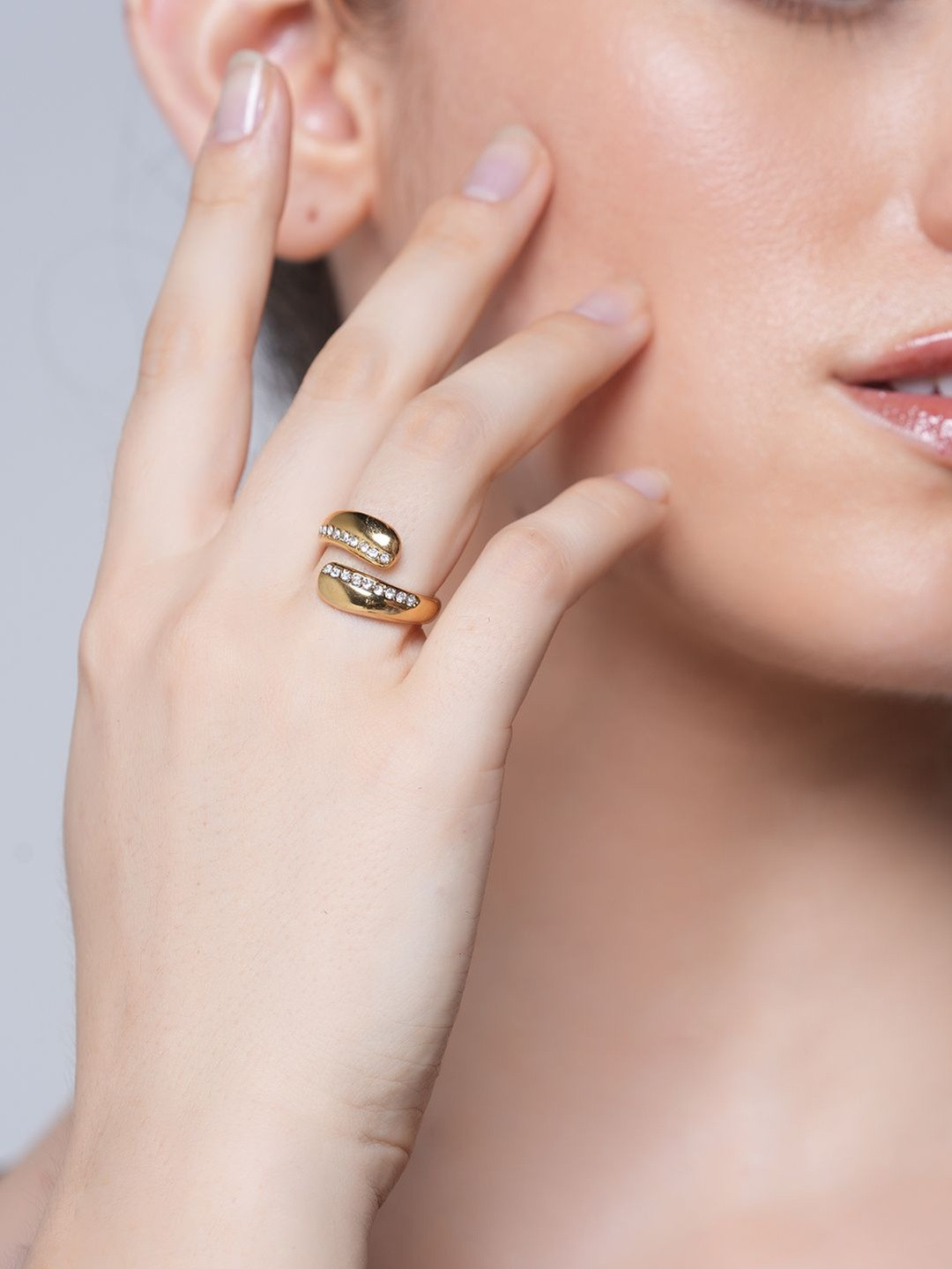 CAO Jewellery Women Water Droplet Stone Studded Finger Ring