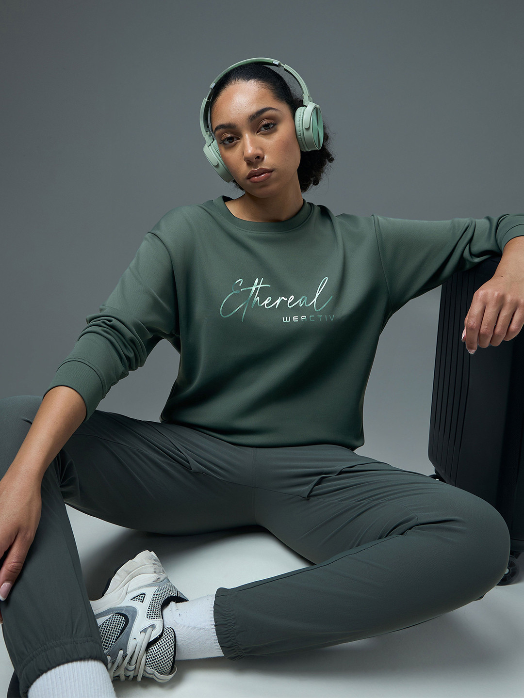 Technosport Women Printed Round Neck Full Sleeve Sweatshirt