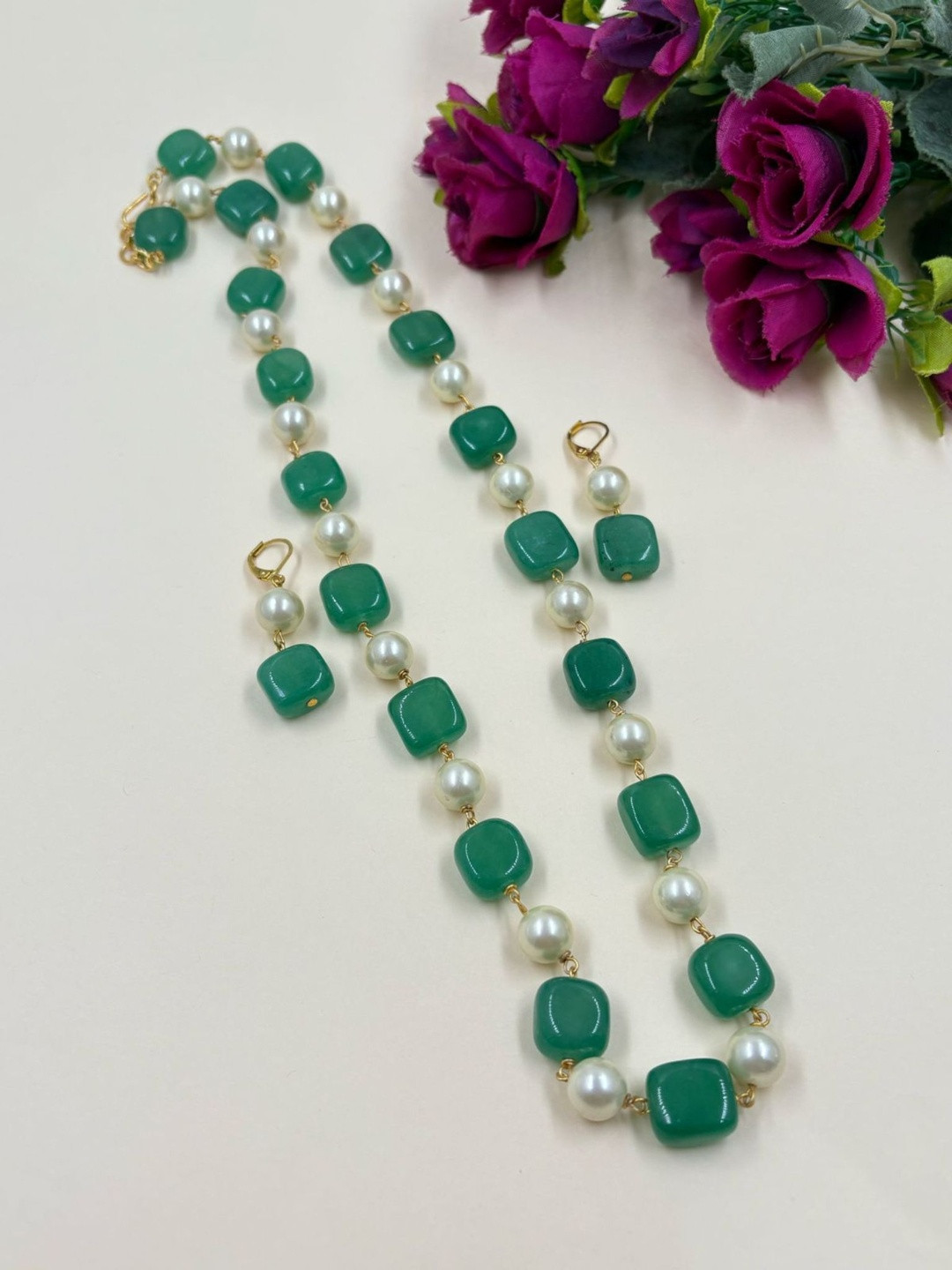 Gehna By Beadazzled Women Gold-Plated Real Jade Stones and Shell Pearls Jewellery Set