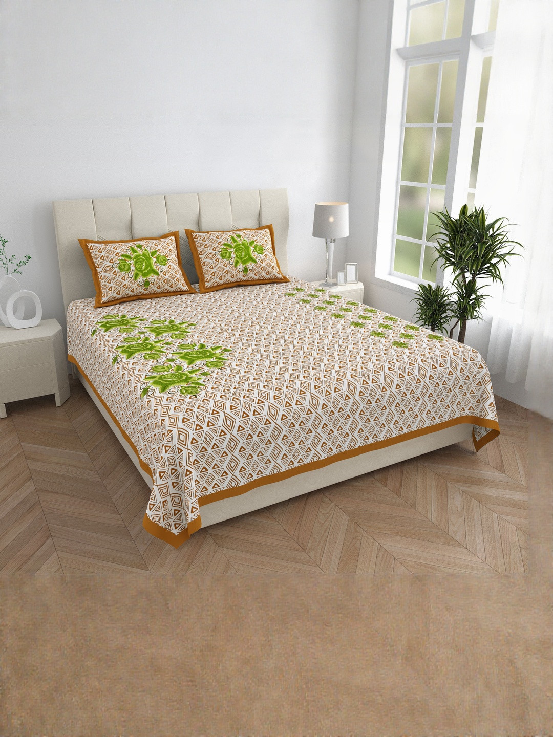 ABHACLOTHO Brown & Green Floral Printed Cotton 144 TC Double Bedsheet Set 2.10 m x 2.35 m