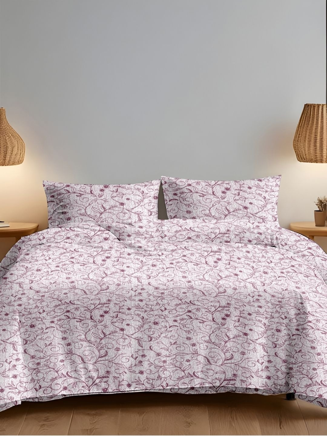 Sleeping Owls Floral 144 TC Queen Bedsheet with 2 Pillow Covers