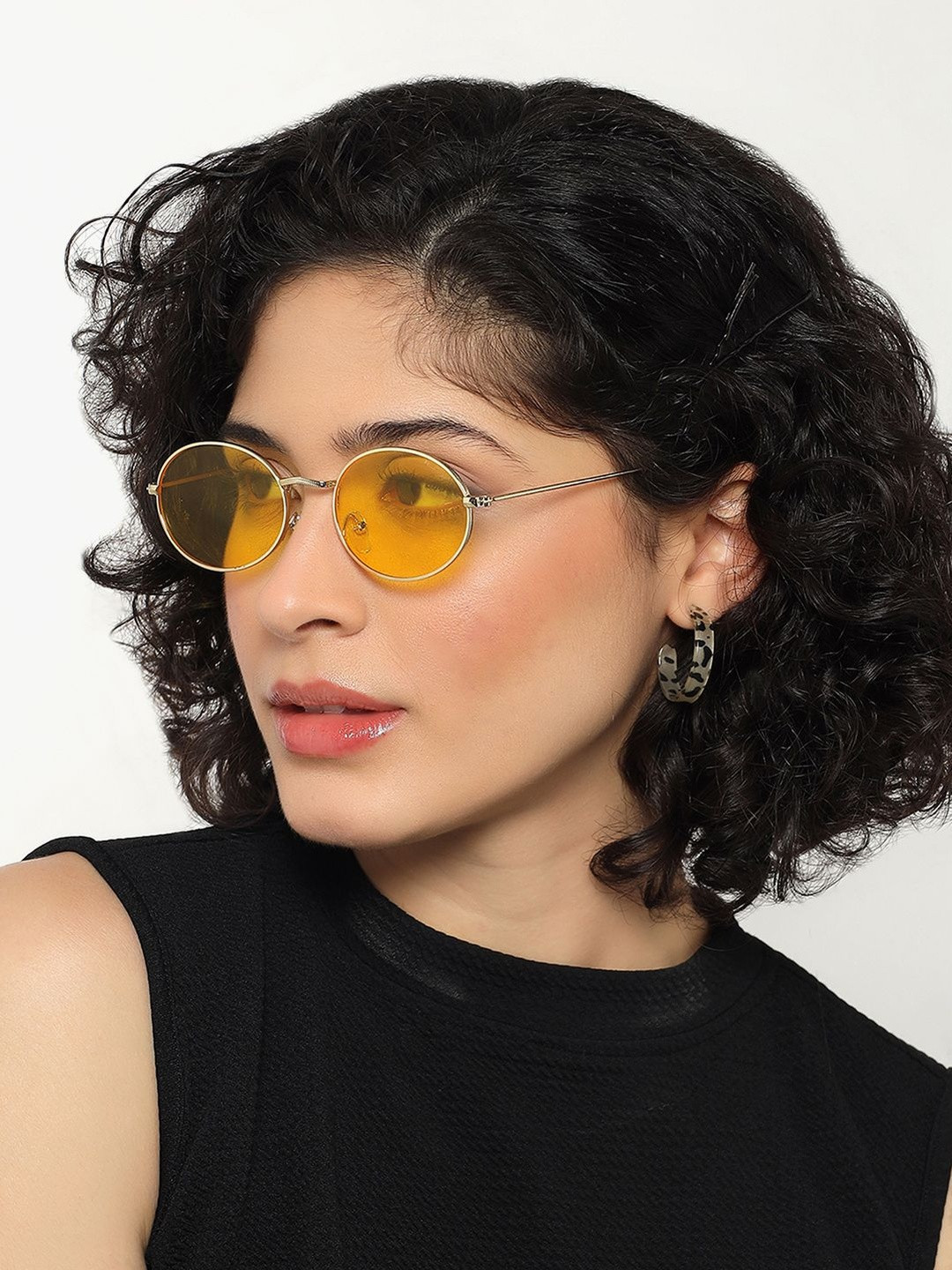 PELLE LUXUR Unisex Yellow Lens Round Sunglasses with UV Protected PLSG8011