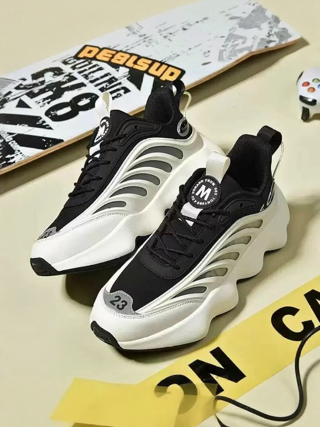 Air Italy Men Colourblocked Mesh Running Non-Marking Lace-Ups Sports Shoes