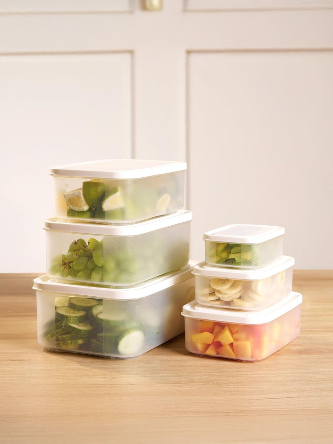 HOMEESSENTIALS White 6 Pieces Fridge Containers
