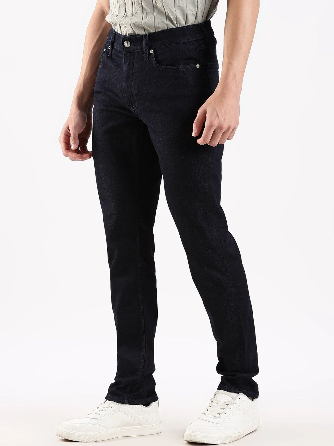 Calvin Klein Jeans India Resource Men Slim Fit Mid-Rise Heavy Fade Jeans