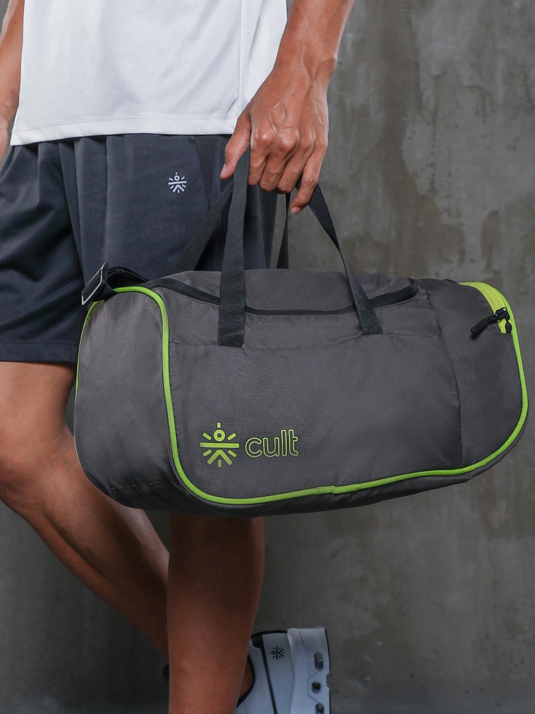 CULT Medium Sports or Gym Duffel Bag
