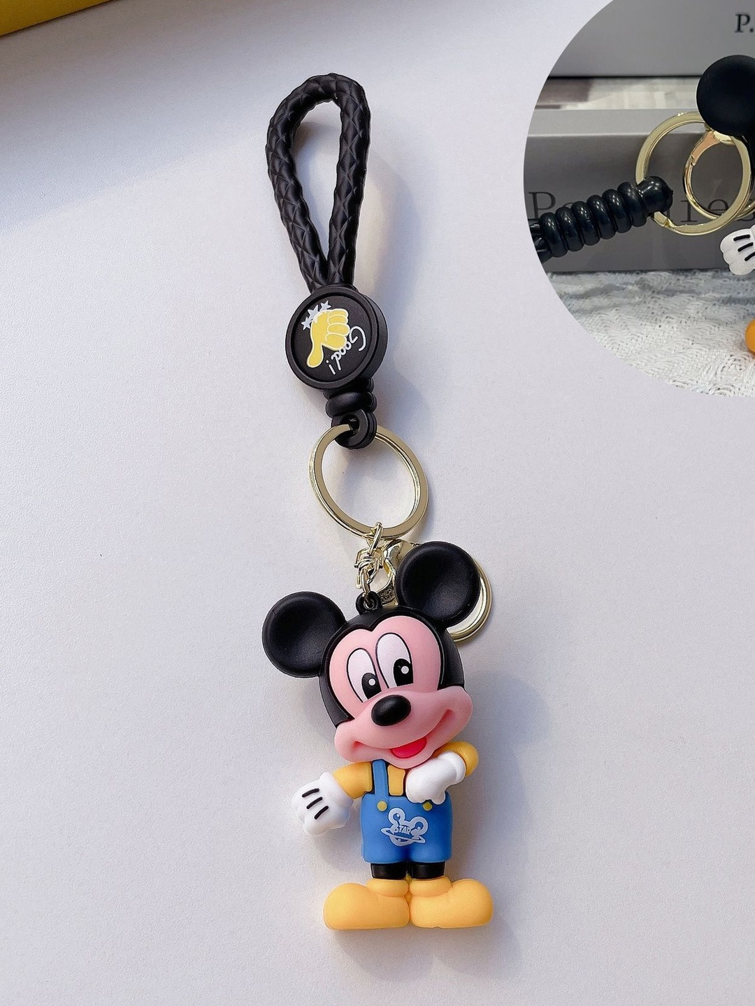 Spiaty Textured Cute Mickey Minnie Silicone Key Chain With Wide Belt