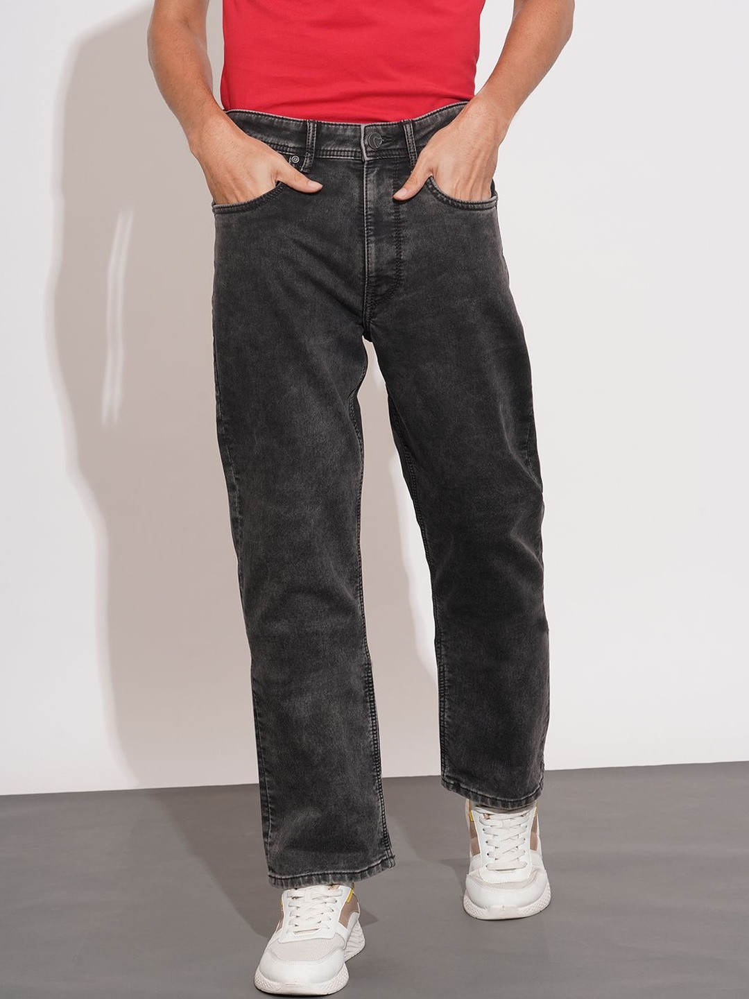 Being Human Men Straight Fit Clean Look Mid-Rise Light Fade Jeans