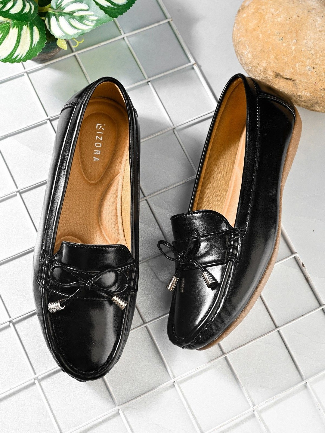 BIZORA Women Round Toe Glossy Bow Loafers