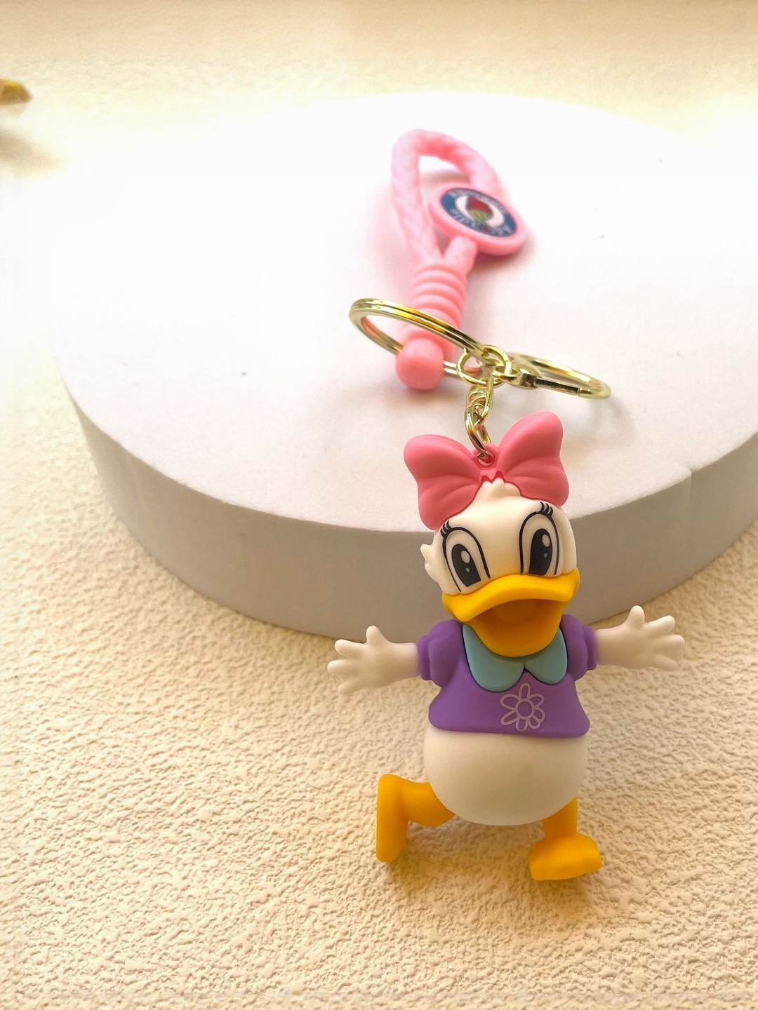 DEALSEVEN FASHION Unisex 3D Donald Duck Cartoon Key Chain