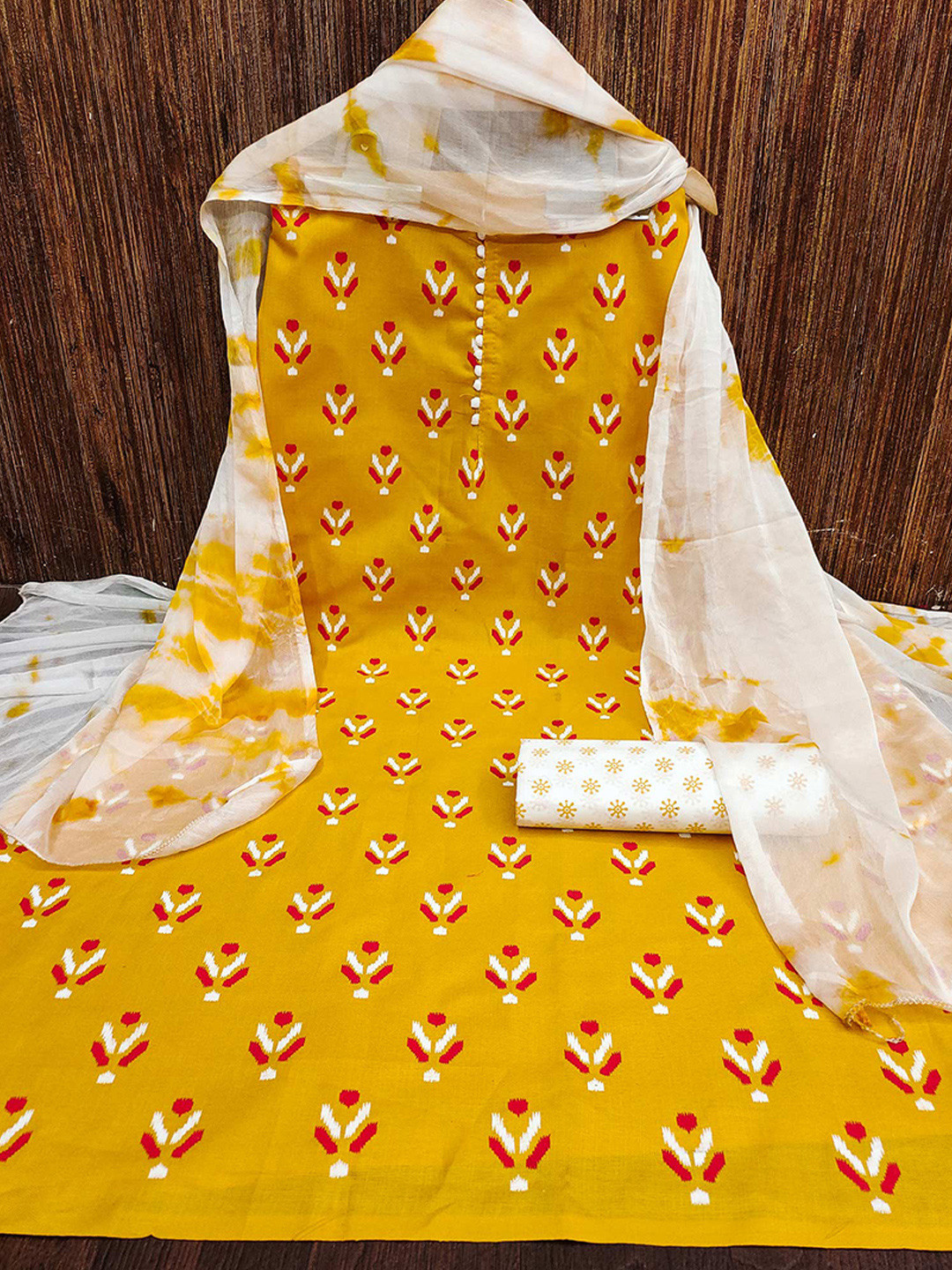 Peachmode Yellow Printed Unstitched Dress Material