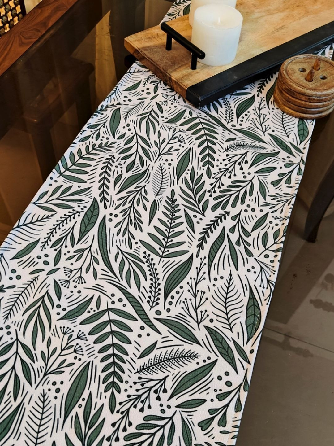 Akira Furnishings Green Leaves Printed Poly Canvason Table Runner 12X72 Inches
