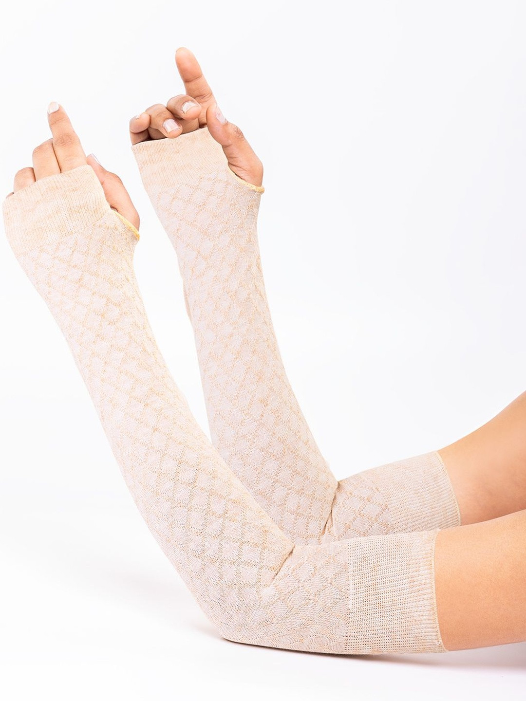 Supersox Women Checked Fingerless Arm Warmer with Reversable Use Gloves