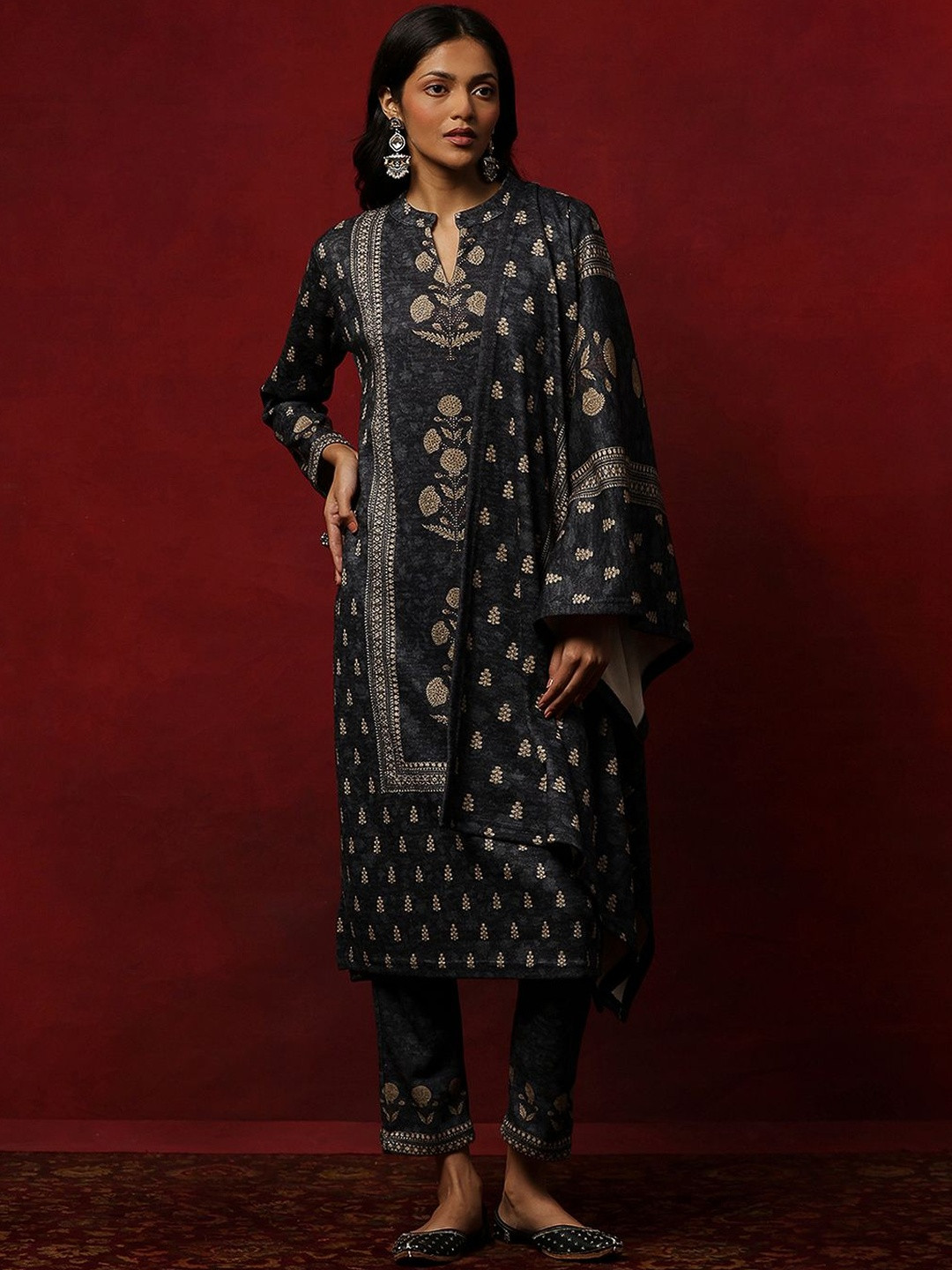 House of Chikankari Women Woollen Hand Embellished Printed 3 PC Kurta Set