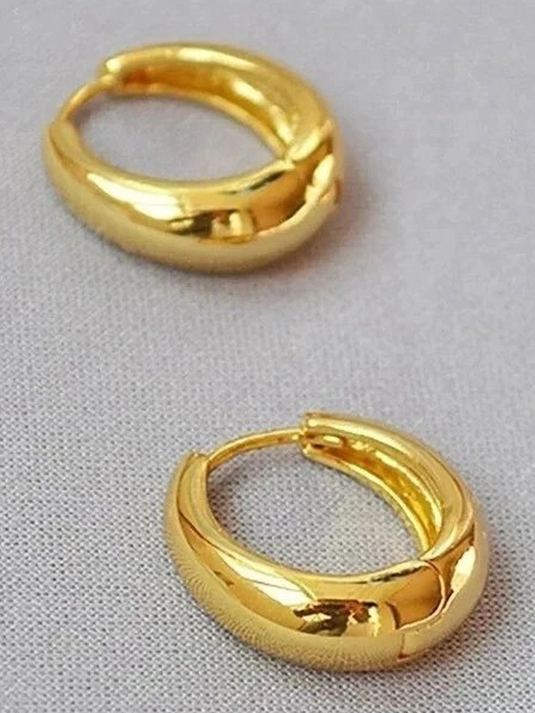 Desai Women Oval Hoop Gold-Plated Earrings