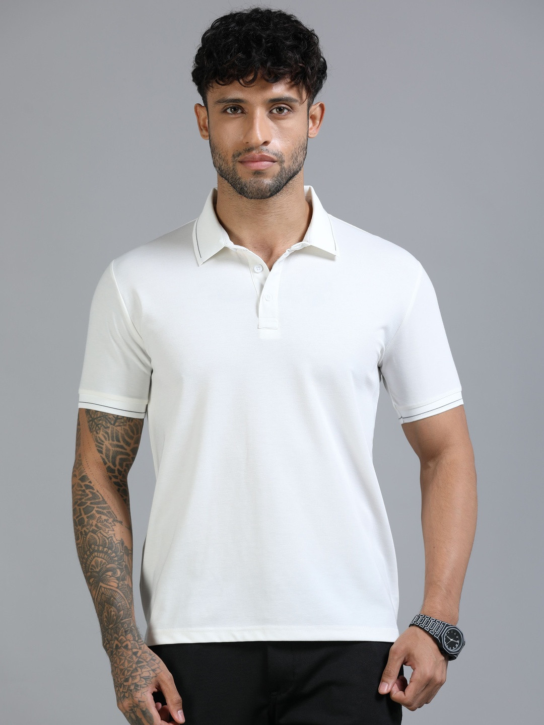 COOL COLORS Men Polo Collar Slim Fit T-shirt