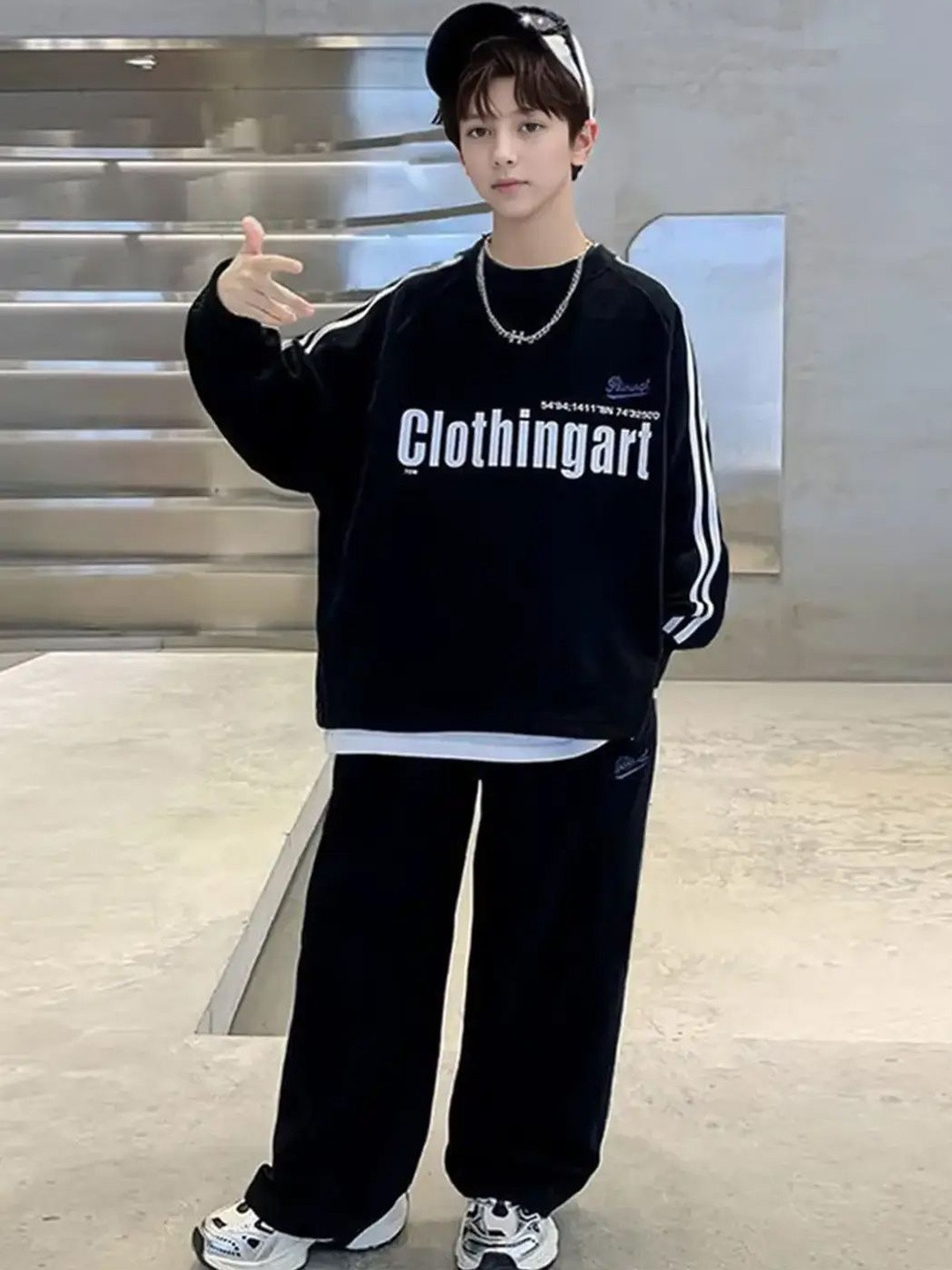 INCLUD Boys Printed Typographic Printed Sweatshirt With Pant