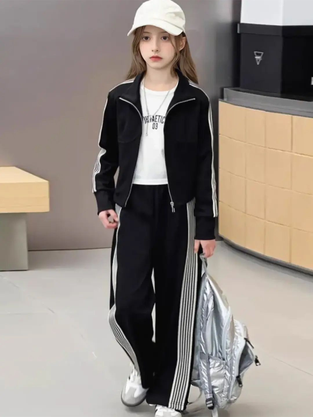 INCLUD Girls Side Striped Long Sleeves Zipper jacket With Trouser