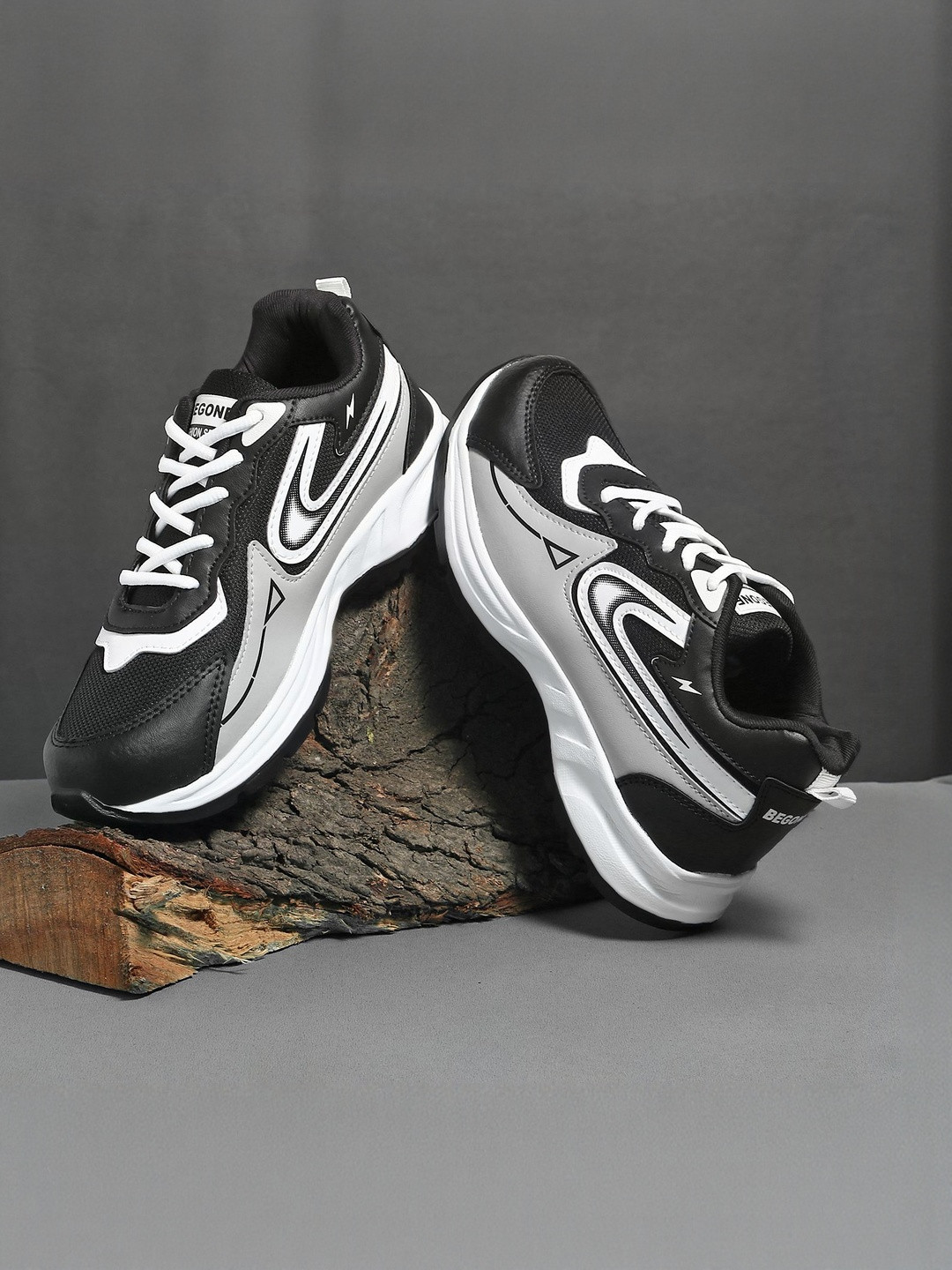 Begone Men Colorblocked Mesh Running Non-Marking Shoes