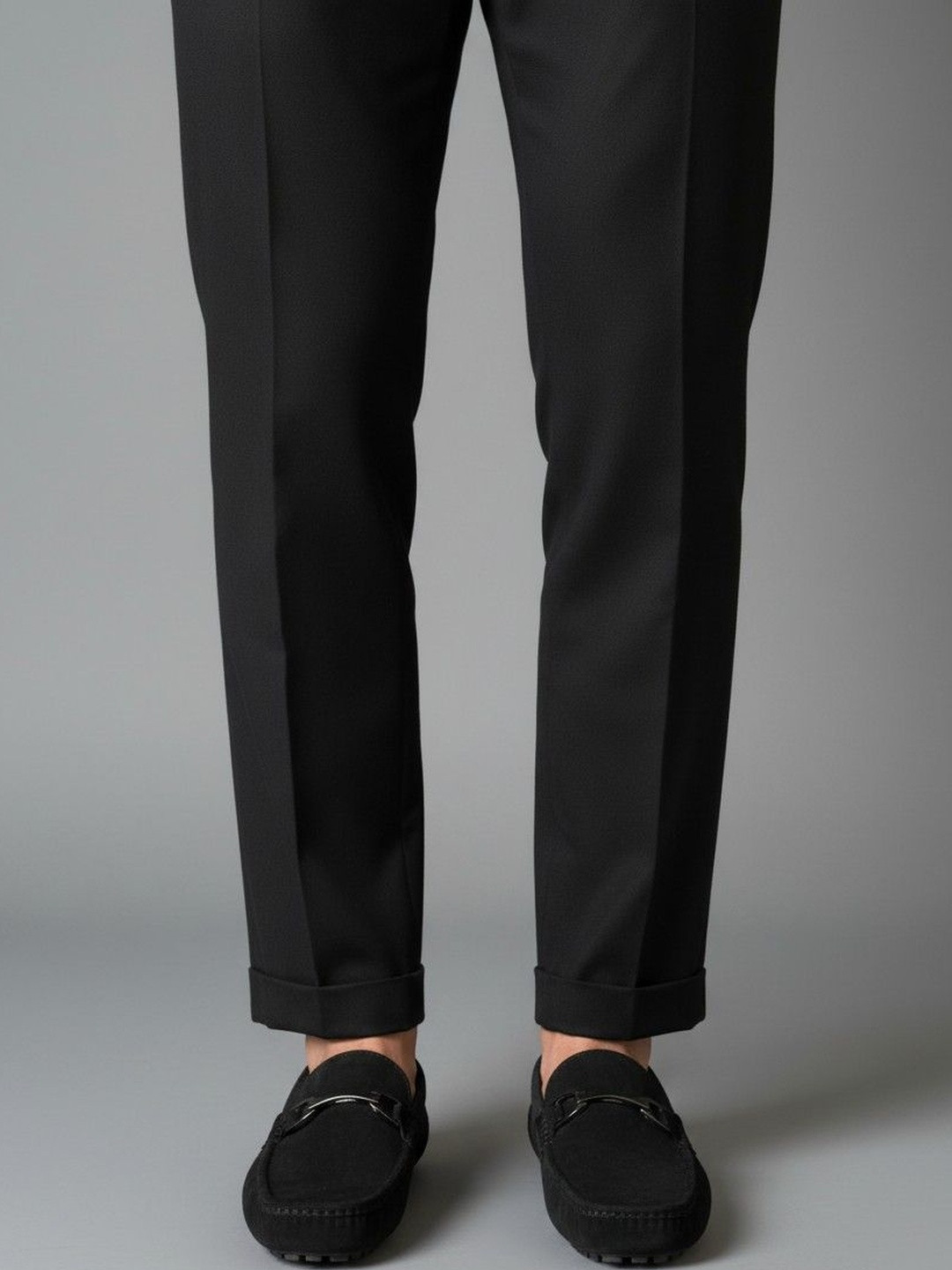 MICHEAL FERAAS Men Textured Leather Driving Horsebit Loafers