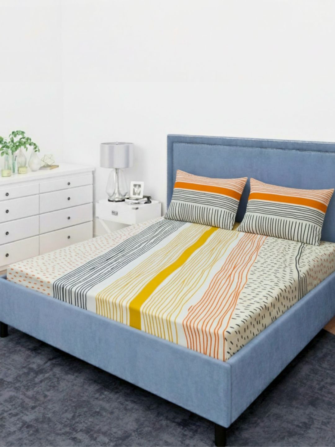 THE CONVERSION Unisex 200 TC Abstract Printed King Bedsheet with 2 Pillow Covers