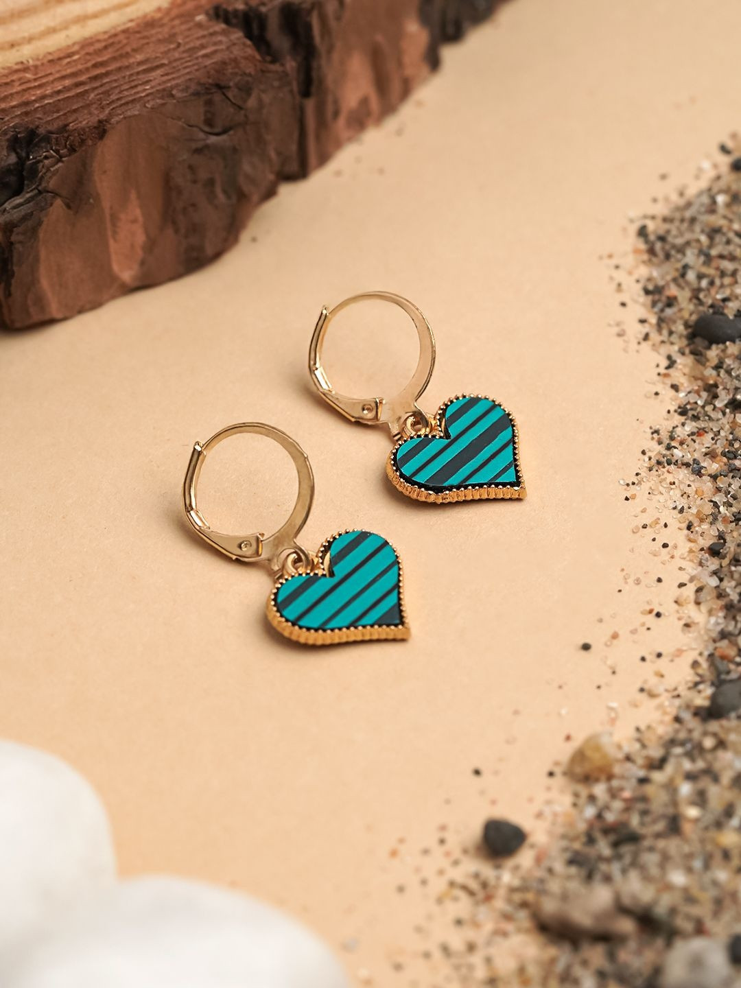 DressBerry Enamel Gold-Plated Heart Shaped Drop Earrings