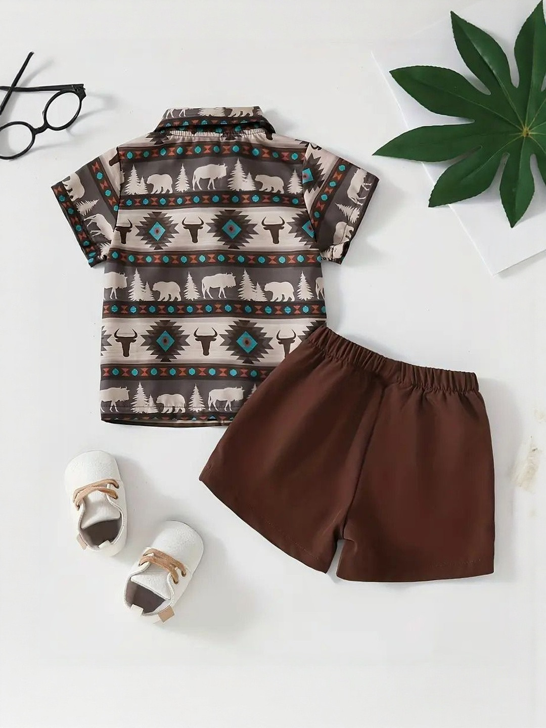 M J Fashion Kids Graphic Printed Shirt With Shorts