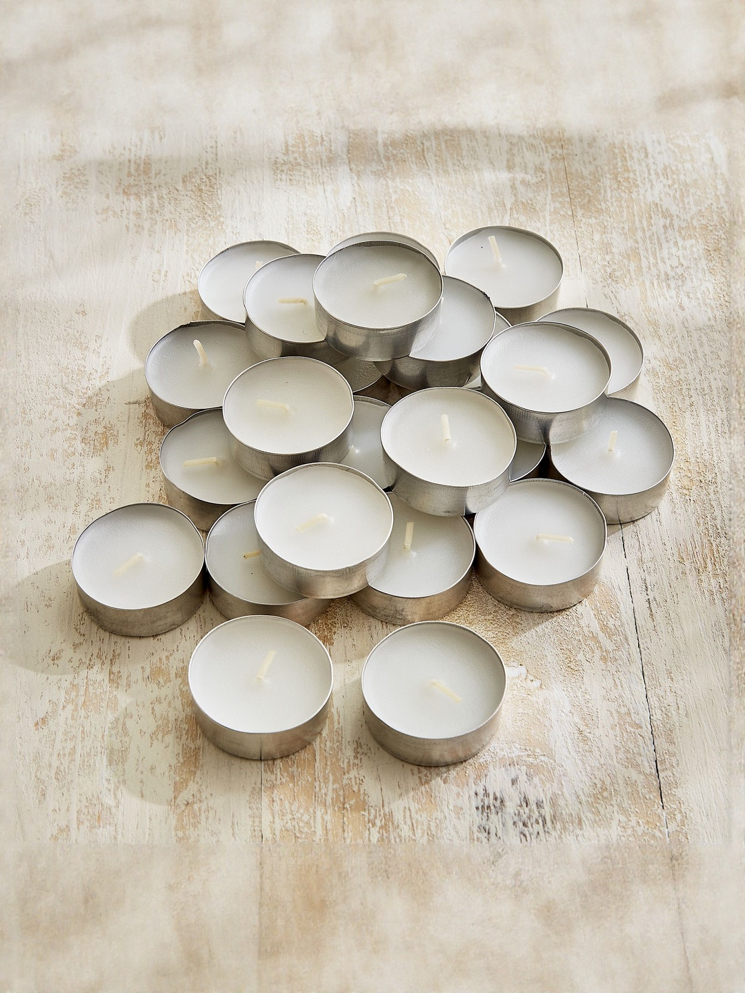 Home Centre Utopia Refresh Bouquet Silver 24 Pieces Peony Blush Scented T-Light Candles