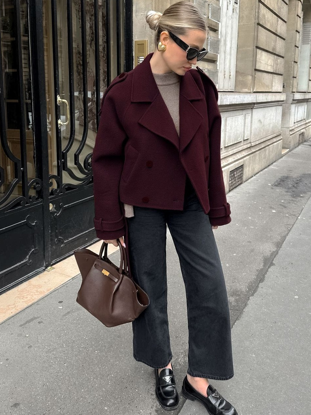 bebe Women Single-Breasted Notched Lapel Long Sleeves Crop Trench Coat