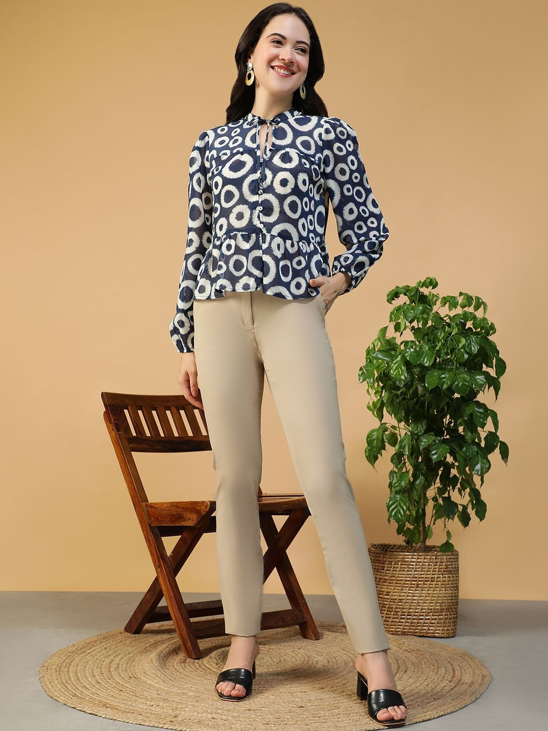 Oxolloxo Women Printed Long Sleeve Hole Neck With Tie-Up Detail Peplum Top
