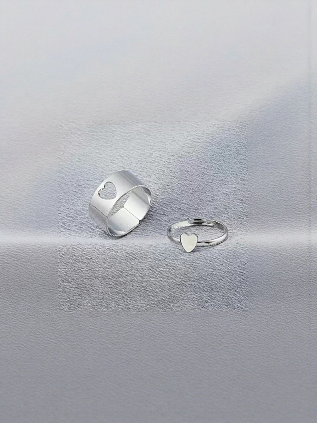 J.S ENTERPRISES Set Of 2 Unisex Stainless Steel Heart Design Finger Rings