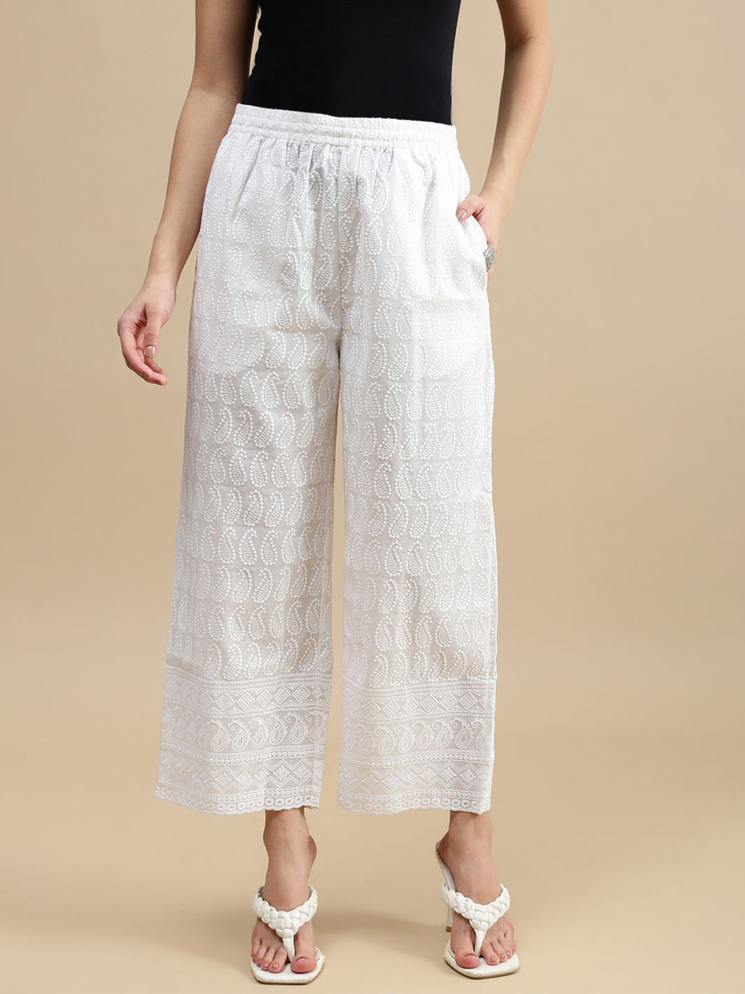 De Moza Women Paisley Embroidered Cropped Ethnic Palazzos