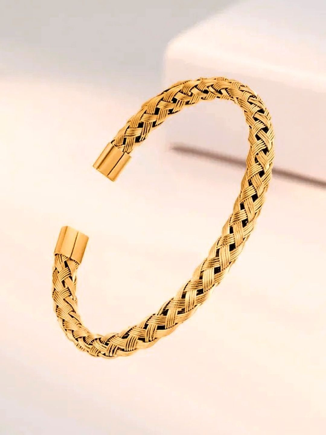 FIMBUL Unisex Gold-Plated Textured Open Cuff Bracelet