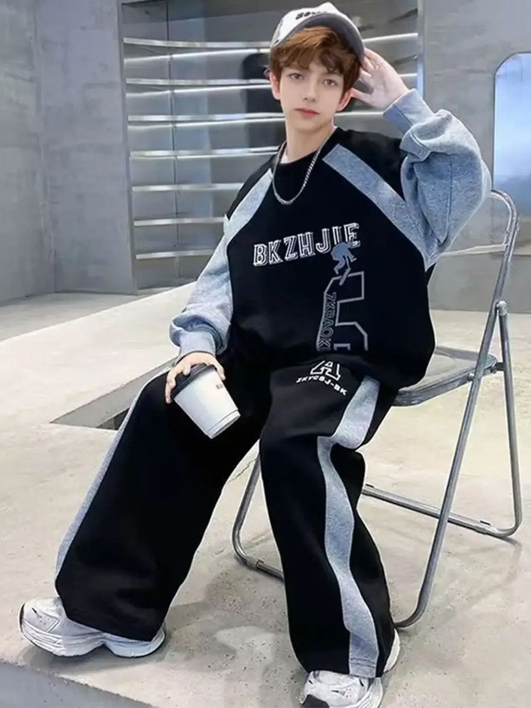 INCLUD Boys Printed Oversized t-Shirt With Pants