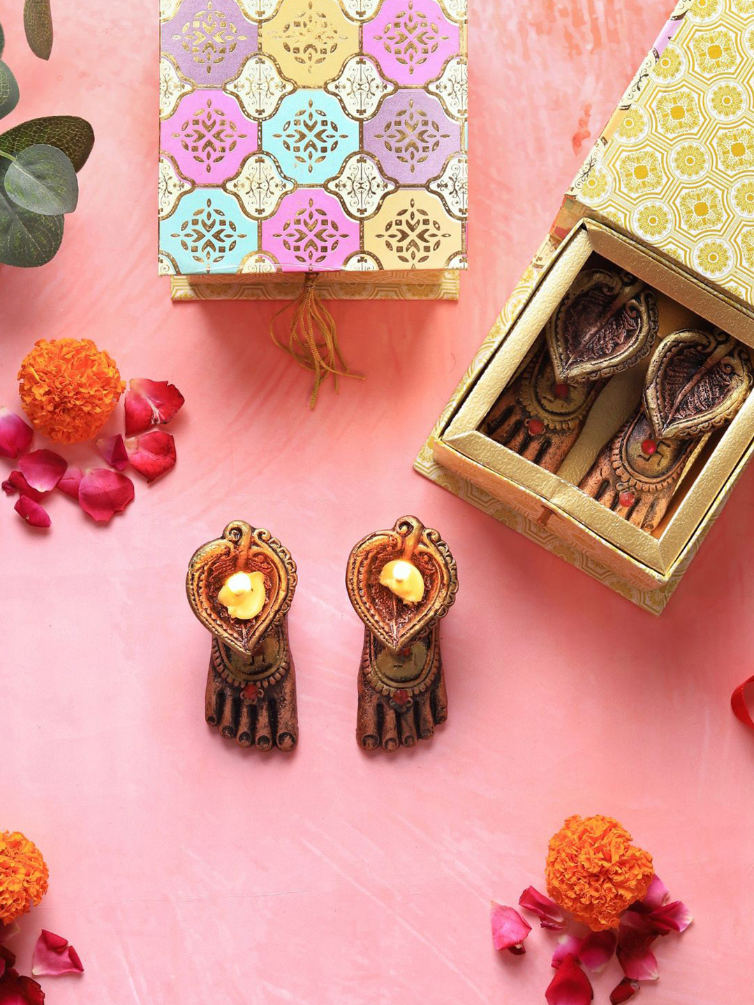 The handicraftian 4-Pcs Bronze-Coloured Charan Designed Diya