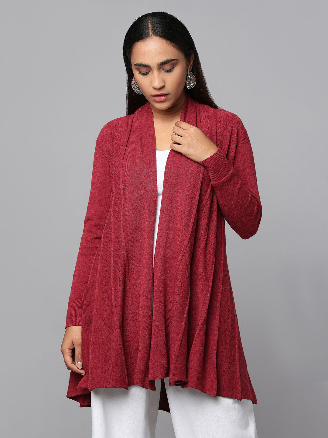 Tamiska By Narendra Kumar Women Shawl Collar Diamond Knit Longline Sweater