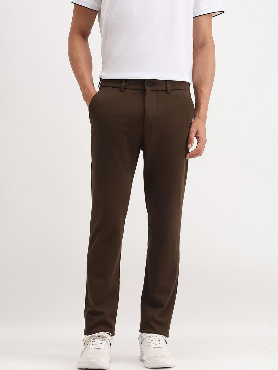 The Collection Men Solid Tailored Slim Fit Low-Rise Trousers TORNADO TARMAC 31.5 Inches