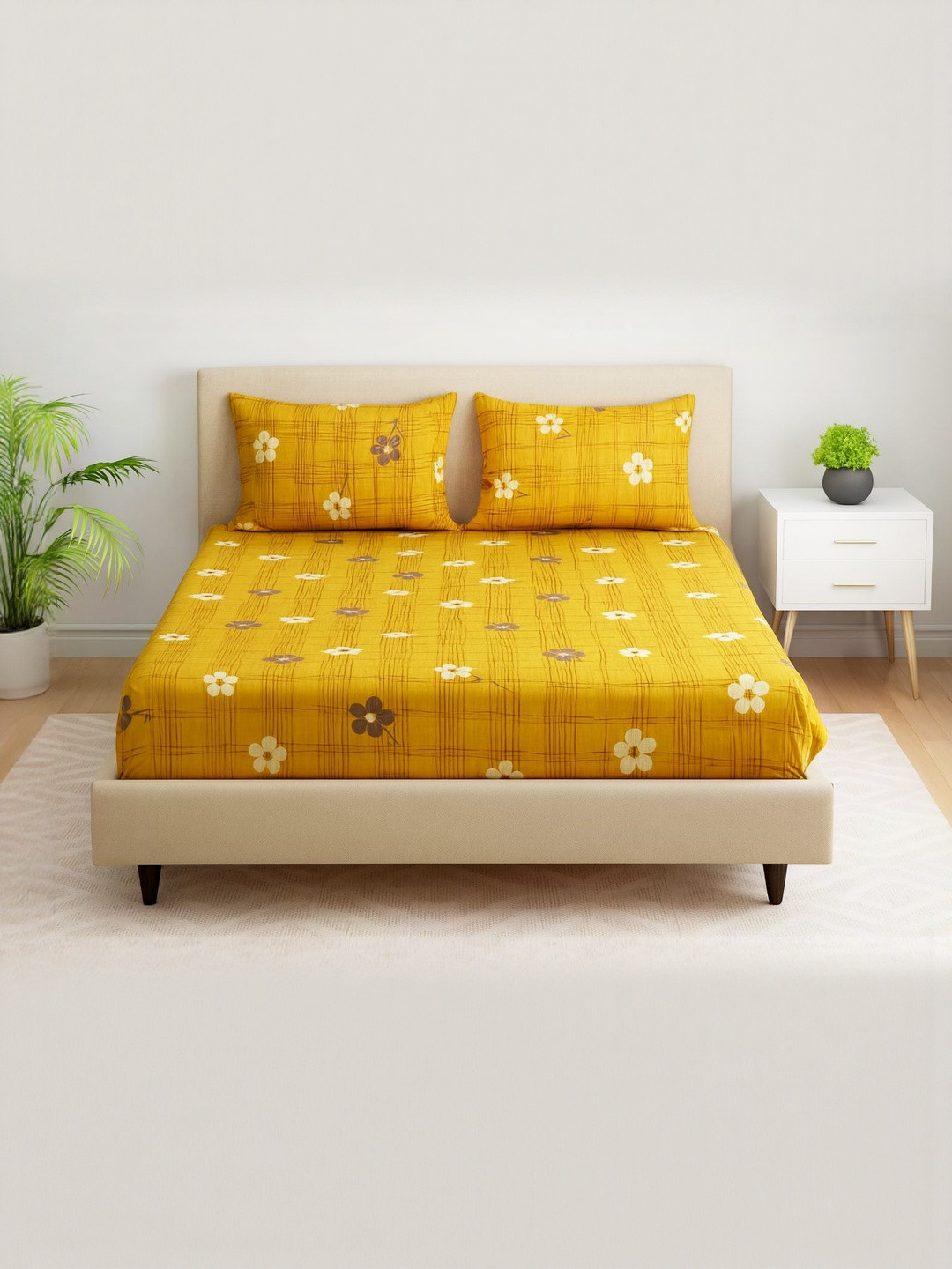 V.R.ENTERPRISES Yellow Floral Printed 350 TC Bedsheet with 2 Pillow Covers