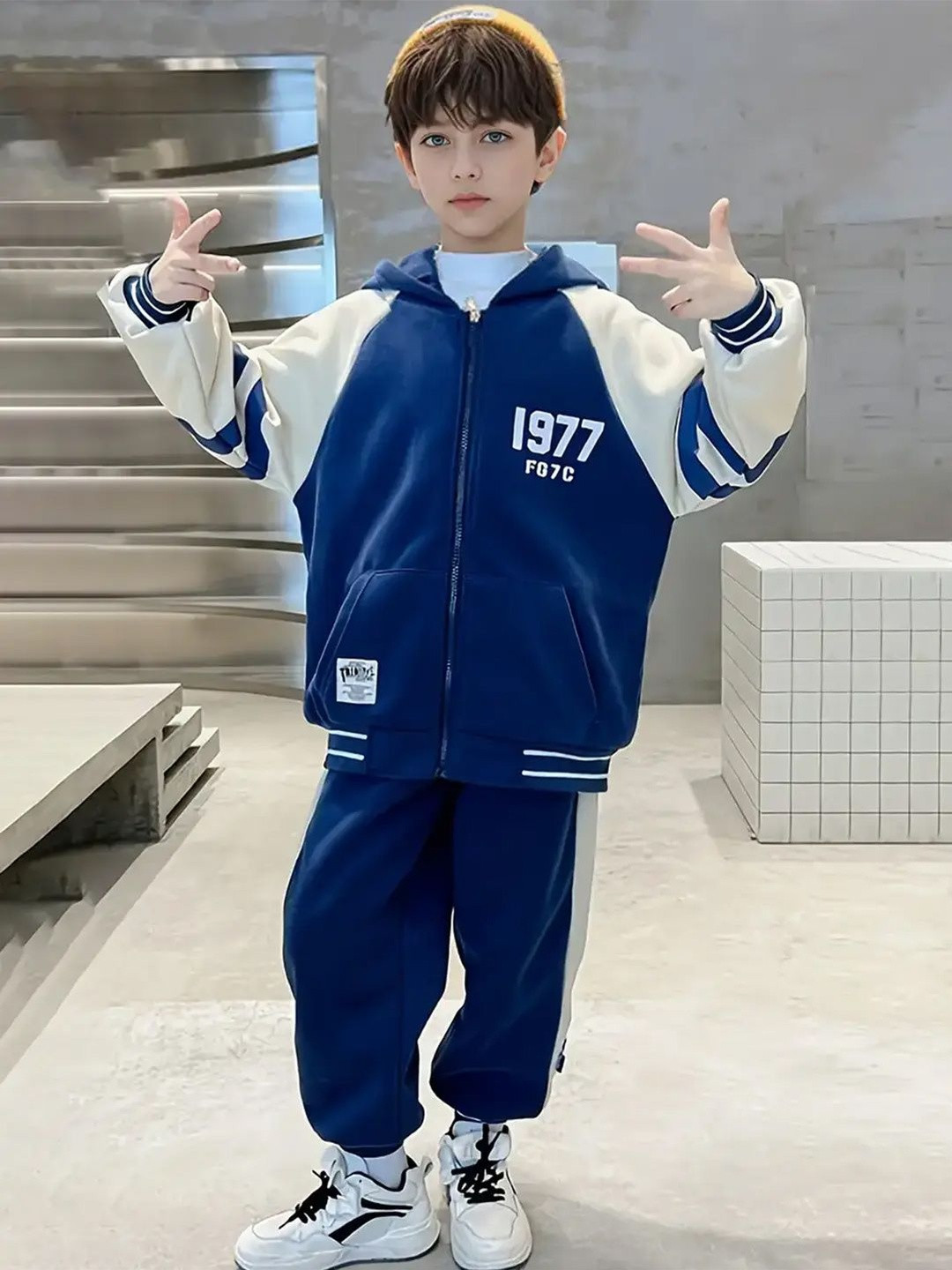 INCLUD Boys Alphanumeric Printed Oversized Hooded Zipper Jacket With Jogger