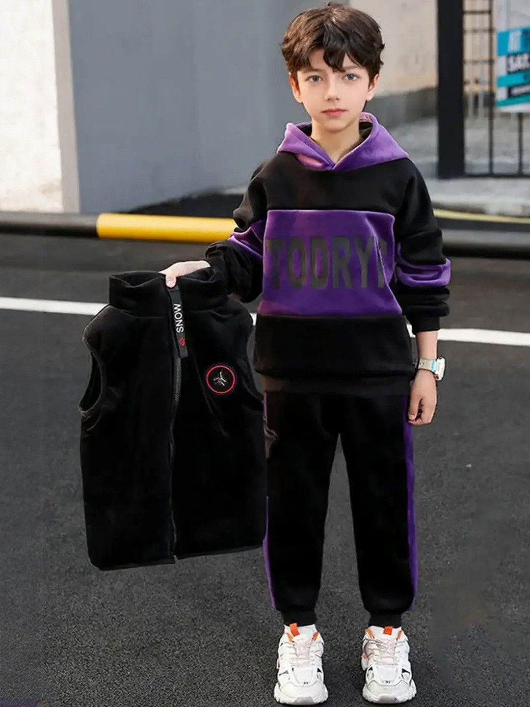INCLUD Boys Typographic Printed Hooded Sweatshirt Vest With Joggers