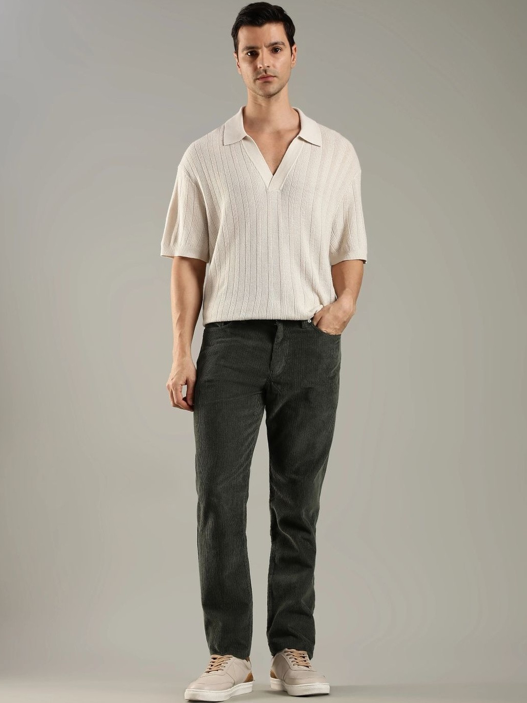 Tommy Hilfiger Men Pure Cotton Slim Fit Corduroy Mid Rise Trousers
