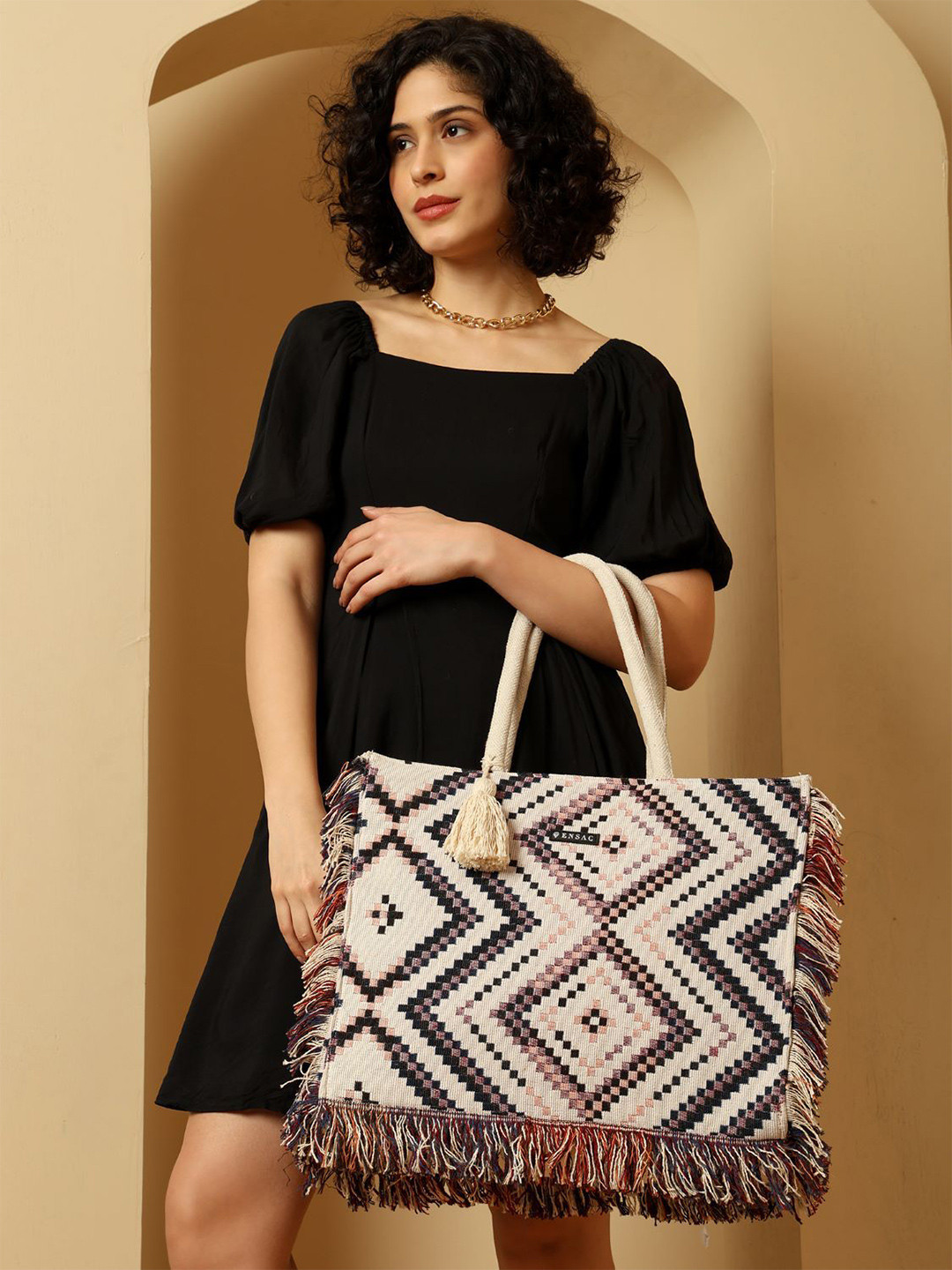 ENSAC Black & Pink Solid Shopper Detachable Sling Strap Tasselled Shoulder Bag
