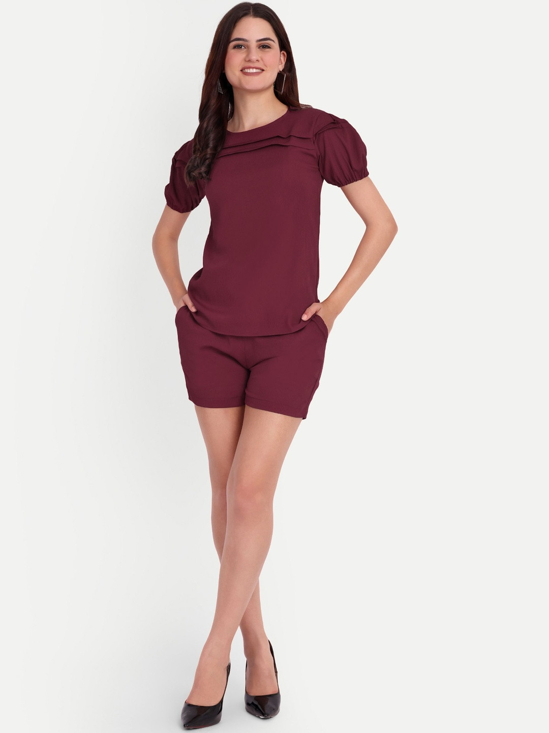 FNOCKS Round Neck Short Sleeves Top & Short
