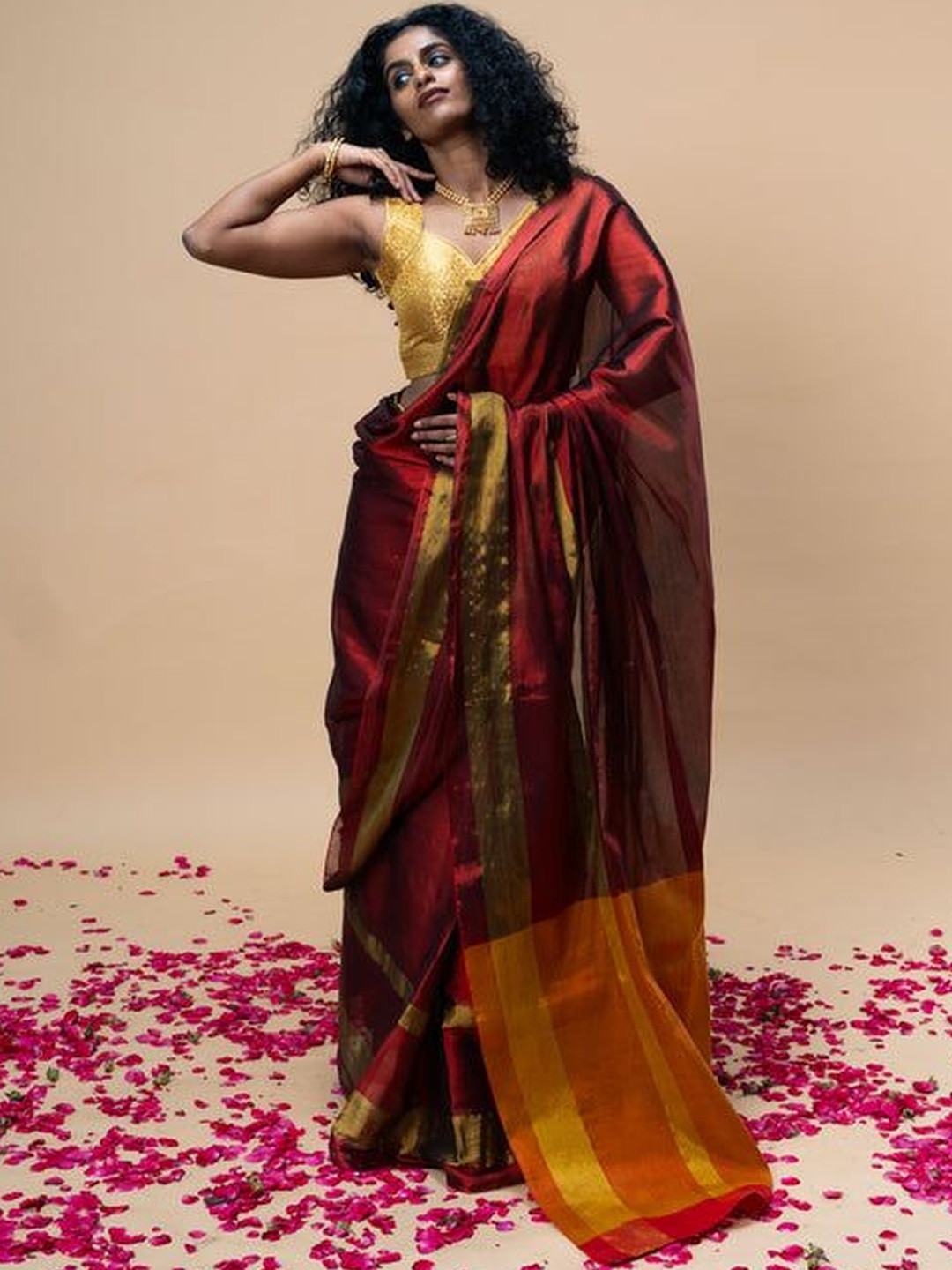 HUTS AND LOOMS Solid Zari Tissue Saree with Golden Striped Border With Blouse Piece