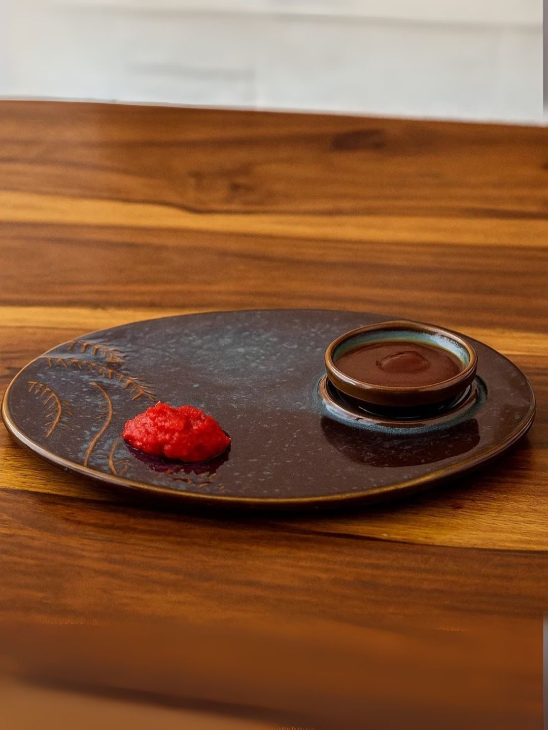 SMOKEY COCKTAIL Blue Textured Stoneware Food Platter