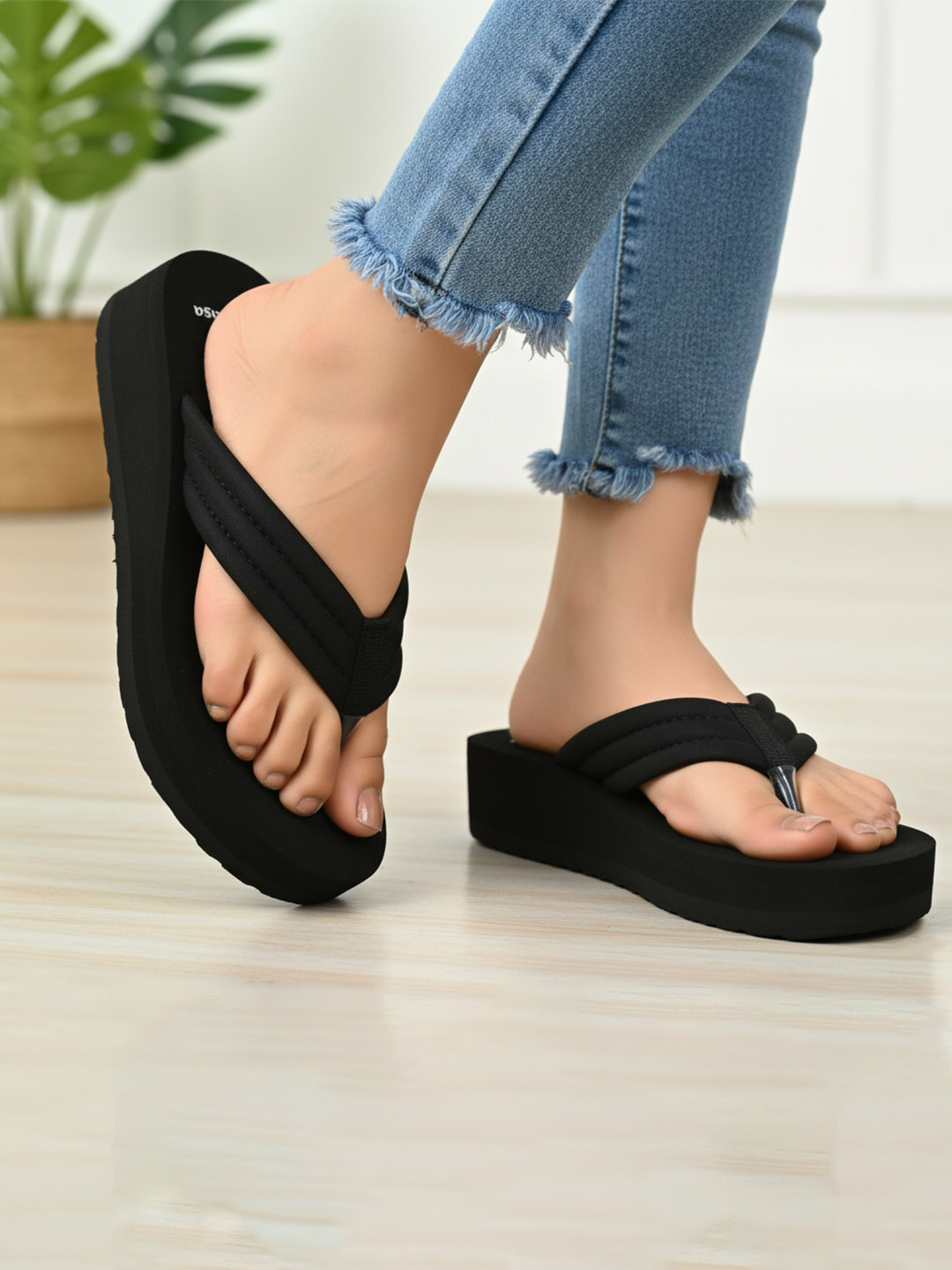 DHAMASA Round Toe Sandals